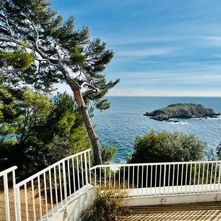 Superbe Vue - Plage, Piscine Et Tennis Prive Apartamento