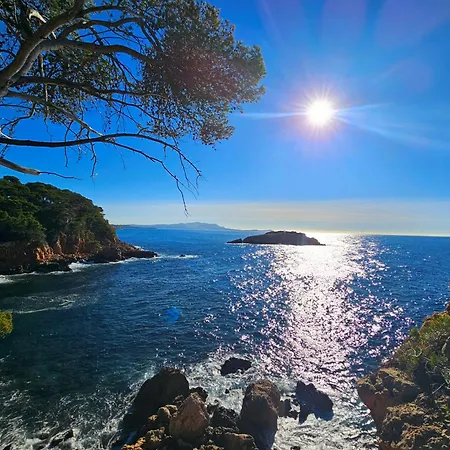 Superbe Vue - Plage, Piscine Et Tennis Prive